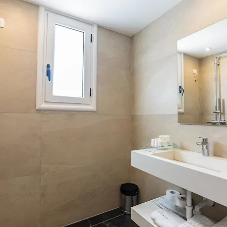 Hotel Real Hotell